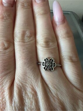 Pandora retired sterling silver floral daisy ring size 52